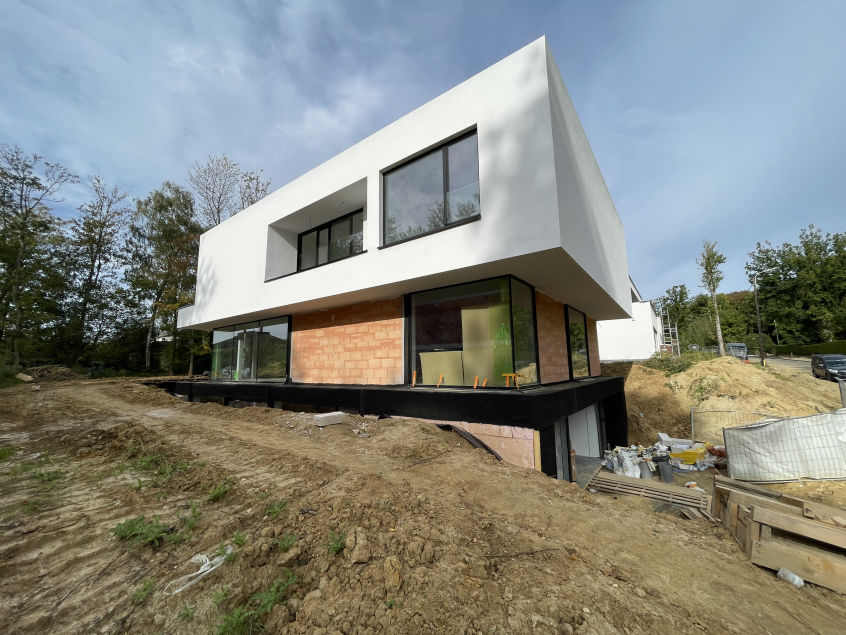 Bureau d'architecture - Mettons vos idées en créativité !  Spécialisé dans la construction neuve ou la transformation lourde d'immeuble de rapport, la division de biens, la conception de villa de standing, de biens commerciaux, de services, d'entrepôt et de garages.